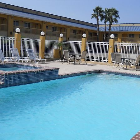 Rodeway Inn & Suites Corpus Christi Exteriör bild