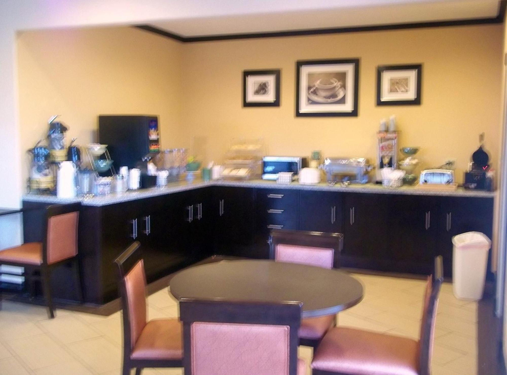 Rodeway Inn & Suites Corpus Christi Exteriör bild